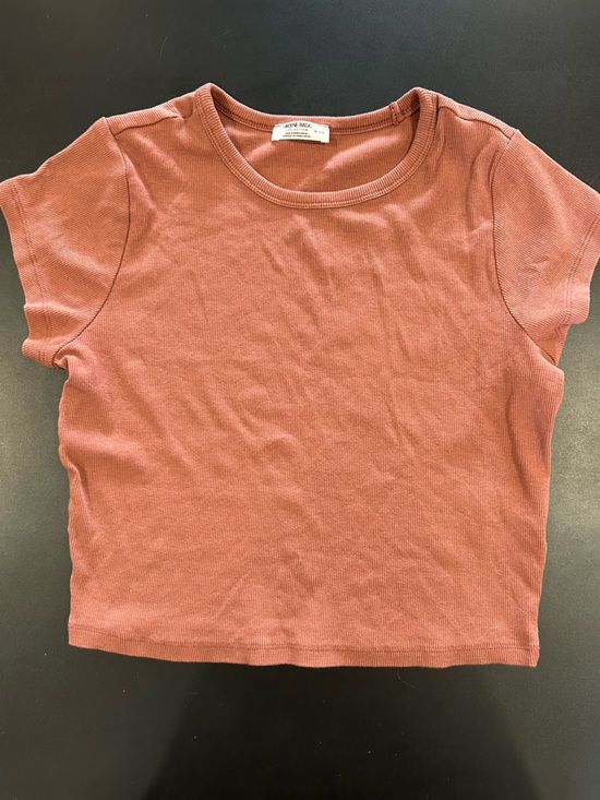 Ardene Tops - Ardene Rust Coral Ribbed Short Sleeve Top